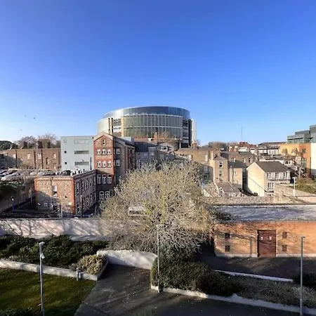 Apartmán Modern 10min From Center With Parking *
